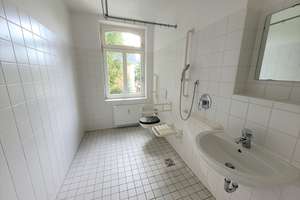 Property thumbnail 12