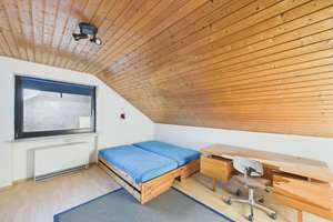 Großzügiges Wohnen für Familien mit Platzbedarf auf idyllischem Eigentumsgrundstück – Die vollständige Adresse der Immobilie erhältst du vom Anbieter., 38442 Mörse, Wolfsburg – Vorschaubild 18