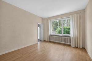 Denkmalgeschütztes Wohnhaus mit Charme auf großzügigem Grundstück – Die vollständige Adresse der Immobilie erhältst du vom Anbieter., 51069 Dellbrück, Köln – Vorschaubild 4