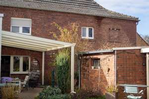 Familienfreundliches Reihenendhaus mit Garten, Garage und Outdoor-Sauna – Die vollständige Adresse der Immobilie erhältst du vom Anbieter., 50181 Bedburg – Vorschaubild 2