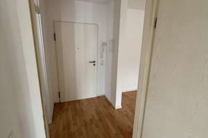 Helle Dachgeschosswohnung mit Süd-West-Balkon & TG-Stellplatz – Ober Buschweg 10, 50999 Sürth, Köln – Vorschaubild 4