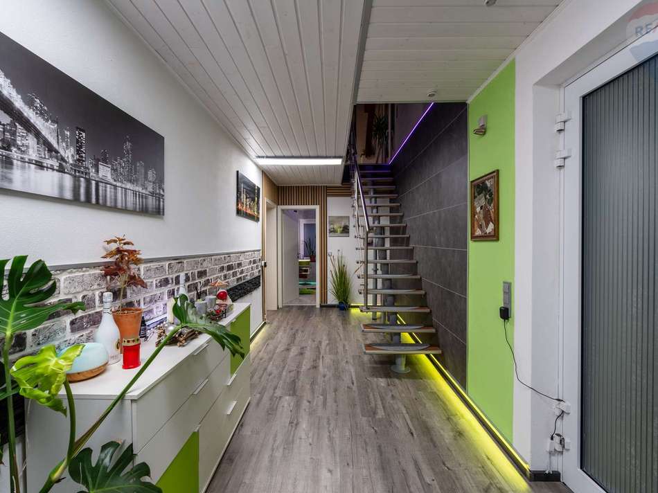 Haus hinten Eingangsbereich