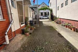 ++ Wohn-/Geschäftshaus - ca. 483m² Wfl./Nfl. - mit ELW, Hof, Terrasse &  Garten in ruhiger Lage ! ++ – Die vollständige Adresse der Immobilie erhältst du vom Anbieter., 76831 Billigheim-Ingenheim – Vorschaubild 5