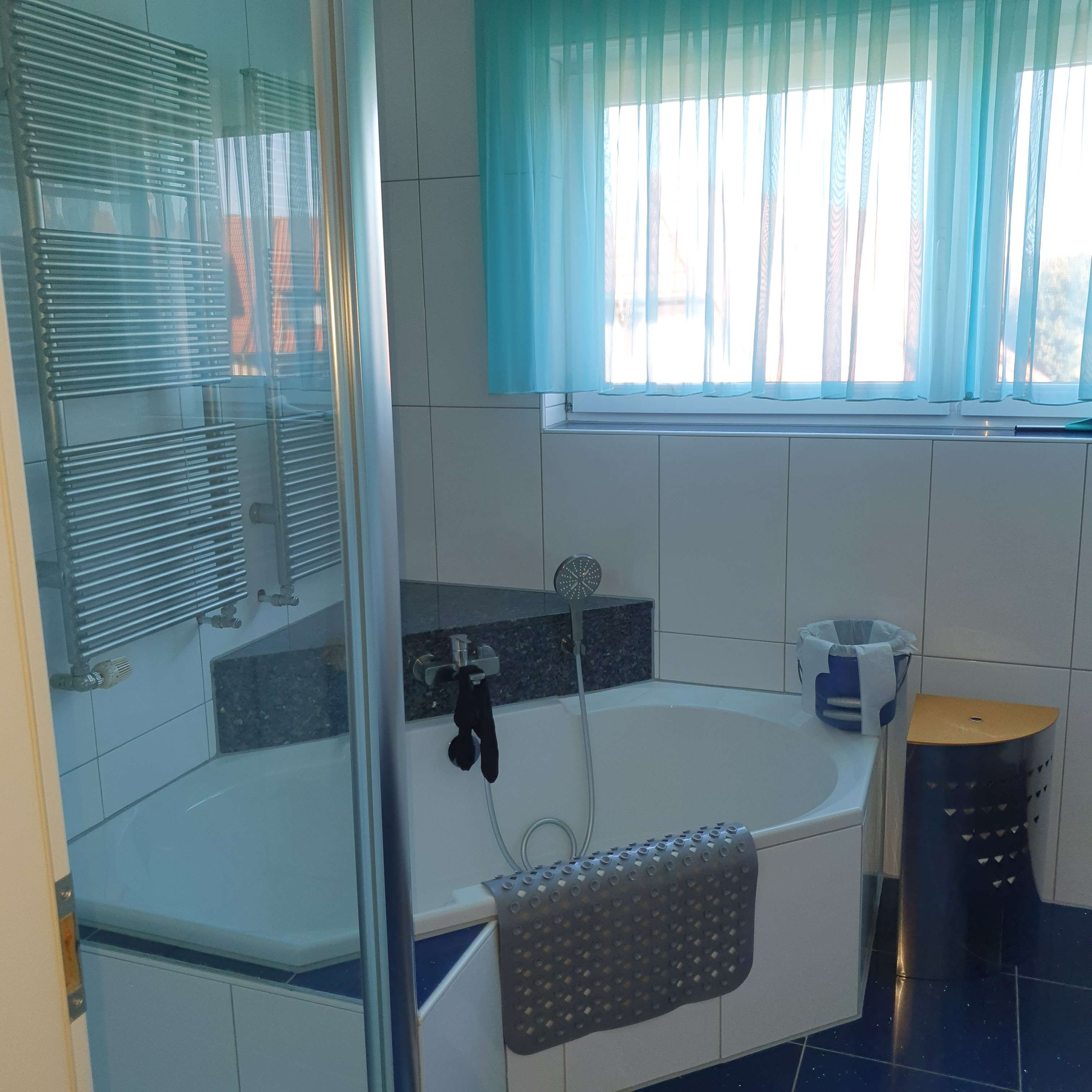 Immobilie in Kieselbronn - Kieselbronn-neuwertiges Reihenendhaus - Bild 4