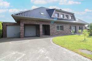 Ein Haus, zwei Herzen: Familienidylle mit viel Platz und grüner Oase – Cloppenburg (Kreis) – Vorschaubild 1