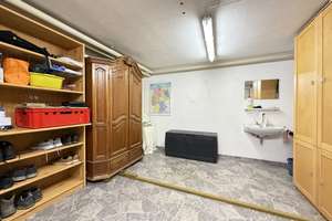 Einfamilienhaus in schöner Lage von Gomaringen – Die vollständige Adresse der Immobilie erhältst du vom Anbieter., 72810 Gomaringen – Vorschaubild 32