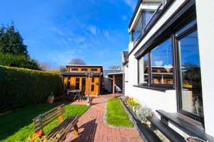 Einfamilienhaus mit schönem Garten  – Die vollständige Adresse der Immobilie erhältst du vom Anbieter., 27574 Geestemünde, Bremerhaven – Vorschaubild 2