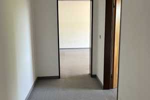 Traumhafte 3-Zimmer-Wohnung mit idyllischem Ausblick in Augsburg – Augsburg – Vorschaubild 13