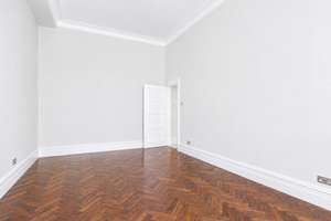 Exklusive 4-Zimmer-Wohnung in Bestlage Frankfurts – sonniger Balkon, Designerküche & Skylineblick – 60325 Westend-Süd, Frankfurt am Main – Vorschaubild 15