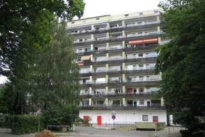 Geräumige Wohnung zu vermieten 1 ganzes + 2 halbe Zimmer – Fuhlsbüttler Str. 607, 22337 Ohlsdorf, Hamburg – Vorschaubild 1