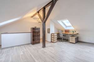 Großzügige 4-Zimmer Maisonette Wohnung mit Loggia – 70599 Plieningen (Ortsteil), Stuttgart – Vorschaubild 6