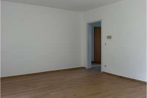 Helle und großzügige 5-Zimmer Wohnung in kleiner Wohnanlage am  Siegener Giersberg  – Die vollständige Adresse der Immobilie erhältst du vom Anbieter., 57072 Siegen, Siegen – Vorschaubild 4