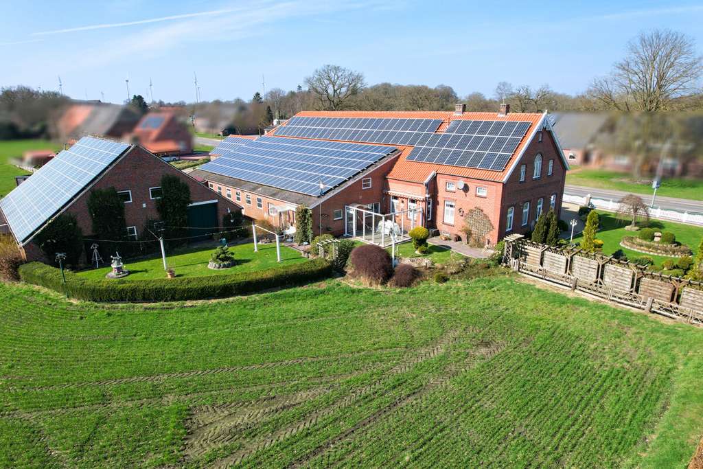 Immobilie in Großefehn - Ländliches Anwesen mit Stallungen und Weitblick – ideal für Pferdehaltung - Bild 4