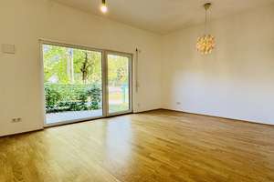 2-Zimmer Appartement in Uni-Nähe! – Die vollständige Adresse der Immobilie erhältst du vom Anbieter., 93053 Kasernenviertel, Regensburg – Vorschaubild 1