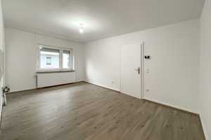 6 Zimmer – 2 Einheiten – Garten – Balkon – Stellplatz – Zweifamilienhaus – Steigerstraße 17, 44795 Bochum – Vorschaubild 3