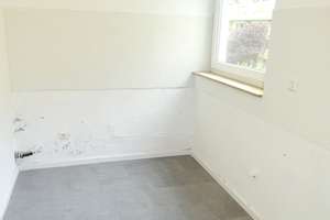Sehr gut geschnittene 3-Zimmer- Wohnung, neu renoviert in Top-Lage! – 79100 Unterwiehre-Süd, Freiburg im Breisgau – Vorschaubild 3