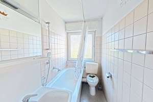 *Nur 1% Provision* Karlsruhe-Oststadt: 2-Zimmer-Wohnung mit Balkon und viel Potenzial – Die vollständige Adresse der Immobilie erhältst du vom Anbieter., 76131 Oststadt, Karlsruhe – Vorschaubild 7