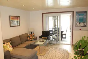 Modernisiertes Reihenhaus mit Küche und Wintergarten – Elmschenhagen, Kiel, 24147 Kiel – Vorschaubild 10