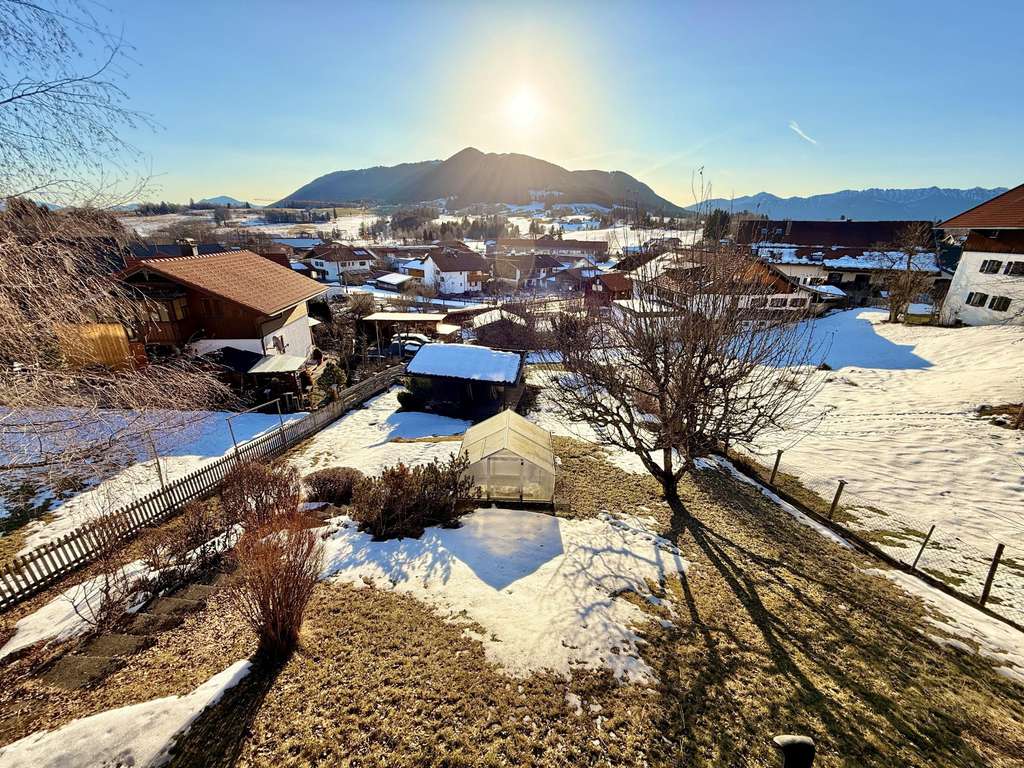 Immobilie in Saulgrub - Familienglück trifft Kapitalchance in Hanglage! - Bild 2