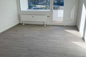 Schöne 2,5 Zimmer Wohnung - Zentral & Grün