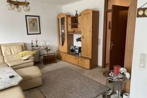 2-Zimmer Wohnung mit Balkon und Garage in der Villenkolonie in Eberstadt – Die vollständige Adresse der Immobilie erhältst du vom Anbieter., 64297 Eberstadt, Darmstadt – Vorschaubild 1