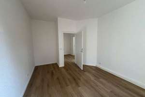 ***Frisch sanierte 3-Zi.-Wohnung mit EBK*** – Die vollständige Adresse der Immobilie erhältst du vom Anbieter., 70435 Zuffenhausen-Mitte, Stuttgart – Vorschaubild 5