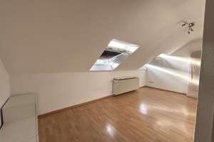 Dachgeschoss Appartement in gefragter Lage – Die vollständige Adresse der Immobilie erhältst du vom Anbieter., 40476 Derendorf, Düsseldorf – Vorschaubild 3