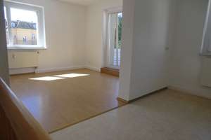 Doppelhaushälfte mit Garage und Balkon – Wallgraben 19, 4668 Grimma – Vorschaubild 2