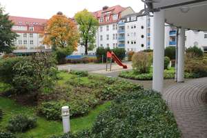 Mit Lift ins 5.OG * Laminat *  Loggia * Wanne + TG-Stellplatz – Altendorfer Straße 26, 9113 Schloßchemnitz, Chemnitz – Vorschaubild 2