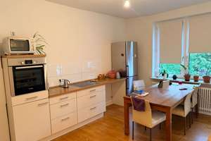 Helle 2-Zimmer-Wohnung mit Balkon & Tageslichtbad in Essen-Holsterhausen – Carmerstraße 15, 45147 Holsterhausen, Essen – Vorschaubild 2