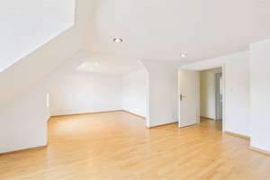 HEGERICH: Wärmepumpe beschlossen – vermietete 2-Zimmer-DG-Wohnung – Die vollständige Adresse der Immobilie erhältst du vom Anbieter., 80689 Sankt Ulrich, München – Vorschaubild 2