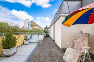 Außergewöhnliche Maisonette-Wohnung mit Balkon und Dachterrasse!  – Die vollständige Adresse der Immobilie erhältst du vom Anbieter., 81925 Oberföhring, München – Vorschaubild 29