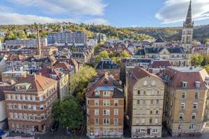 Großzügiges Wohn- und Geschäftshaus mit Potenzial am Erwin-Schöttle-Platz