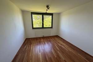 Sie suchen eine ruhige und helle Etagenqohnung mit sehr guter Raumauftteilung?  – Zwickauer Straße 7, 40627 Vennhausen, Düsseldorf – Vorschaubild 8