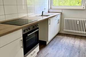 Kurzfristig Nachmieter für 2-Zimmer-Wohnung mit Vollbad und Balkon gesucht – Göteborgring 71, 24109 Mettenhof, Kiel – Vorschaubild 4