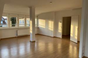 provisionsfrei- Dachgeschoss incl. Stellplatz in Tegel
