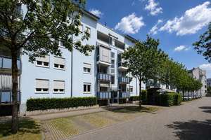 Bezugsfreie Gartenwohnung mit Terrasse in gepflegter Wohnanlage