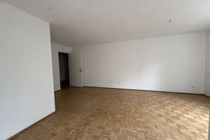 Erstbezug nach Modernisierung: Großzügige 3-Zimmer-Wohnung mit 2 Loggien – 81927 Oberföhring, München – Vorschaubild 7