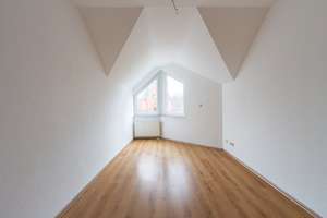 Blömker! Mit dem Aufzug ins Glück: Helle 3,5 Raum Wohnung mit Stellplatz in Buer. – Die vollständige Adresse der Immobilie erhältst du vom Anbieter., 45897 Buer, Gelsenkirchen – Vorschaubild 4