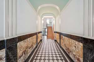 Sommer auf dem Balkon, 2-Zi. Altbauwohnung - von privat – Die vollständige Adresse der Immobilie erhältst du vom Anbieter., 12059 Neukölln (Ortsteil), Berlin – Vorschaubild 2