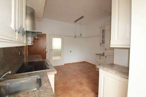 *Stilvoll wohnen mit Haus-im-Haus-Gefühl – Exklusive Altbauwohnung 160 m² -  mit EBK und Balkon* – Die vollständige Adresse der Immobilie erhältst du vom Anbieter., 40591 Wersten, Düsseldorf – Vorschaubild 4