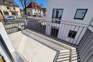 Neuwertige, möblierte, stilvolle 2-Zi-Wohnung mit Granitküche und zwei Balkone – Limesstraße 34, 81243 München – Vorschaubild 12
