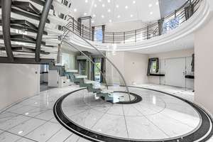 Property thumbnail 11