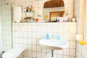 Top-geschnittenes Reihenmittelhaus mit Garten & Doppelgarage in ruhiger Lage von Düren-Arnoldsweiler – Die vollständige Adresse der Immobilie erhältst du vom Anbieter., 52353 Arnoldsweiler, Düren – Vorschaubild 8