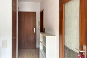 Freundliche vermietete Dachgeschosswohnung mit Loggia in HD-Weststadt – Die vollständige Adresse der Immobilie erhältst du vom Anbieter., 69115 Weststadt, Heidelberg – Vorschaubild 5