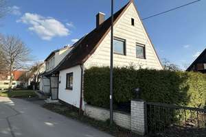 Katip | Einfamilienhaus & Doppelhaushälfte in Hammerschmiedes Bestlage zu verkaufen – viel Potenzial – Die vollständige Adresse der Immobilie erhältst du vom Anbieter., 86169 Hammerschmiede, Augsburg – Vorschaubild 44
