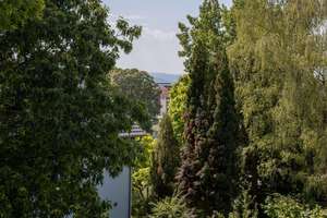 Wohnqualität, die Raum gibt – neuwertige Dachgeschosswohnung mit Traumterrasse – Die vollständige Adresse der Immobilie erhältst du vom Anbieter., 76437 Rastatt – Vorschaubild 4