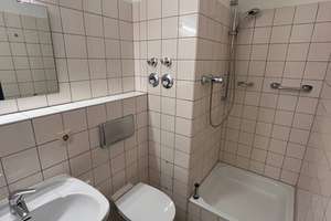 Gemütliche, ruhig gelegene Wohnung mit Terrasse & EBK – Neuprüll 3, 93053 Kumpfmühl-Ziegetsdorf-Neuprüll, Regensburg – Vorschaubild 11