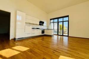 Wunderschöne freie Eigentumswohnung in Kladow! Parkett, Stellplatz, EBK, Terrasse, – Christoph-Kolumbus-Str. 16, 14089 Kladow, Berlin – Vorschaubild 3