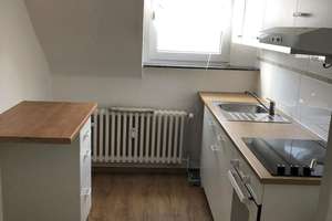 2 Zimmer - Dachgeschoss - Ankleideraum - zu vermieten